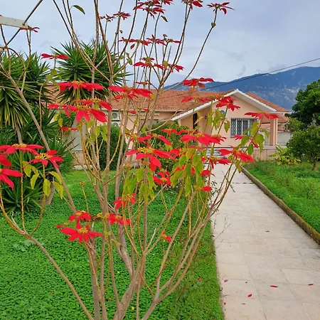 Tatil Evi La Casa Di Costa Dhorizáta