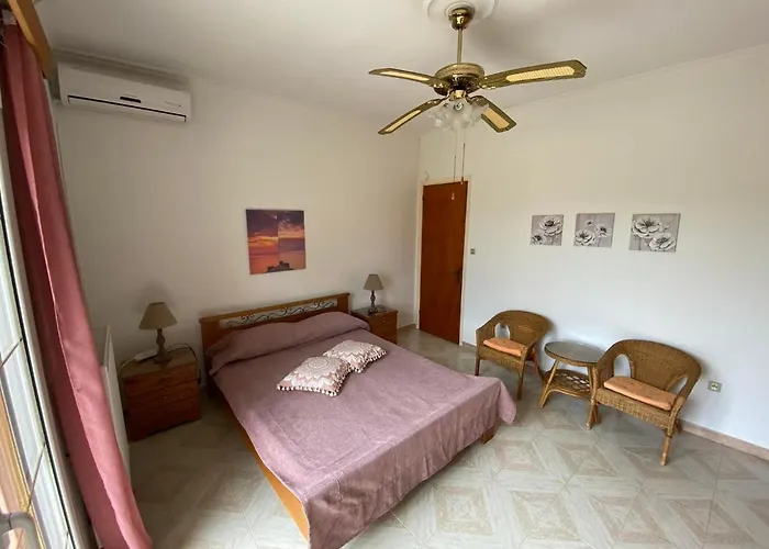 La Casa Di Costa Dhorizáta